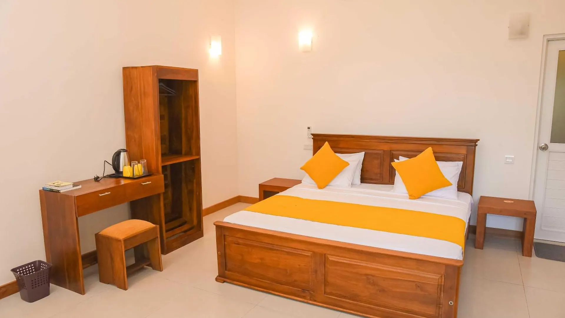 Roberosia - Holiday Home Kandy Guest house